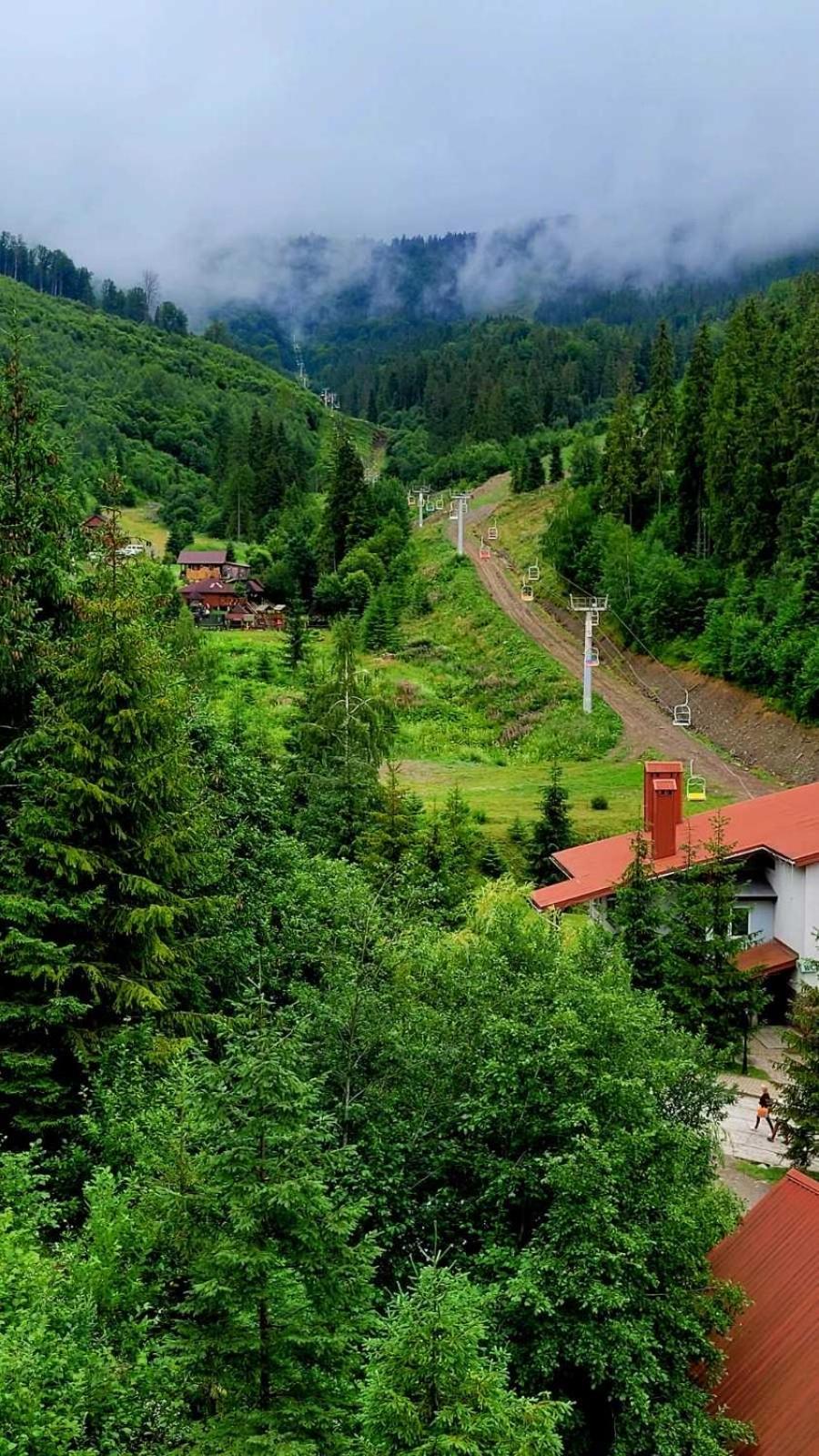 Біля Витягу Slawske Exterior foto
