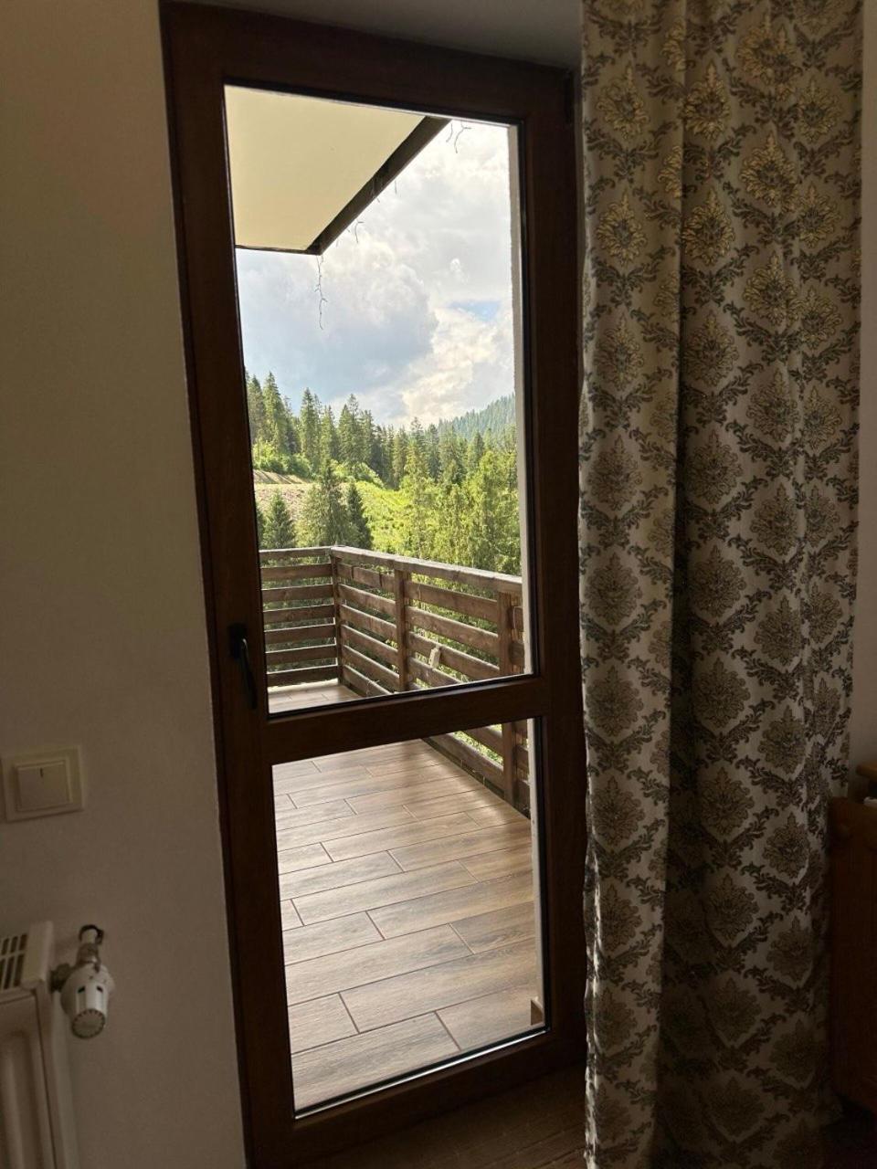 Біля Витягу Slawske Zimmer foto